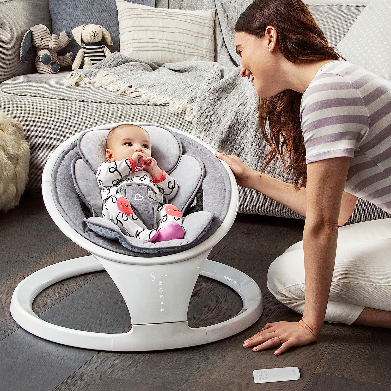 Bluetooth Enabled Lightweight Baby Swing with Natural Sway in 5 Ranges of Motion, Includes Remote Control